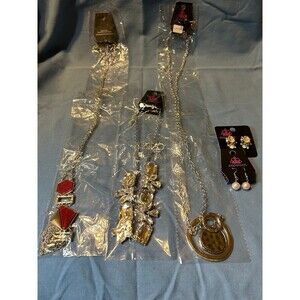 Paparazzi New Sealed Necklaces and Other Jewelry Lot of 5